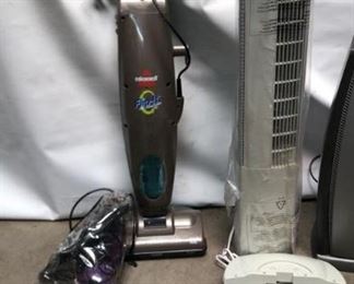 https://connect.invaluable.com/randr/auction-lot/bissell-hard-floor-cleaner-more_23D4AFEB28