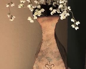 Metal Vase w Floral