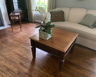 Square coffee table $125 living room
