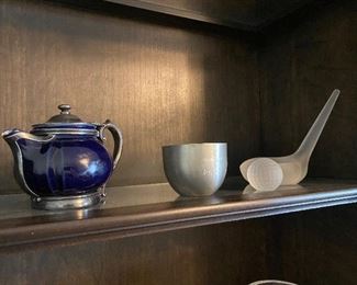 teak kettle, bowl and golf crystal $20