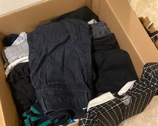 Box lot of women's clothing sizes m and 1.5 $10 all