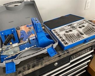 Tool & Die Set and a bits THING? $30