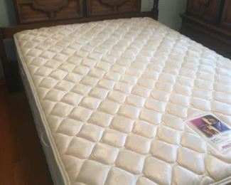 Comfy Double-bed w/Newer, Clean, PosturePedic Mattress