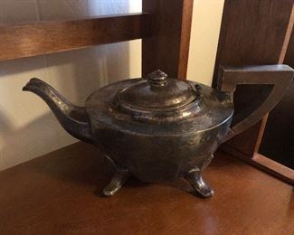Lion Pewter, London Teapot, Detached Lid
