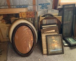 Numerous vintage frames & prints