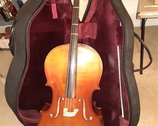 Full size Knilling cello in hard wheeled case with rosin, bow and rock stop. Gently used, in great shape. 