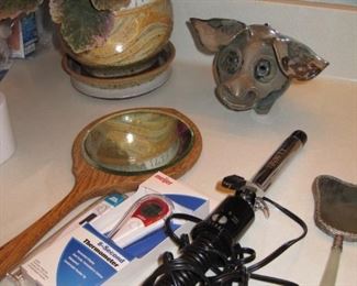Studio art pottery piggy bank, bathroom items