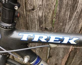 another pic of Trek