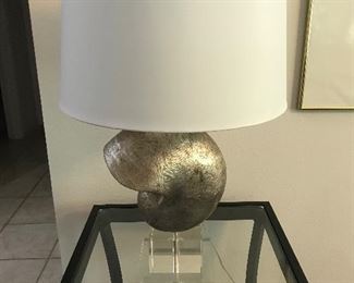 Super cute shell lamp