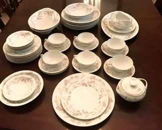 $65-33 Piece Harmony House Fine China, Woodhue  Spice Brown and Spice Beige. This China set was only produced from 1958-1960.  In Very Fine Condition
