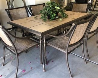 Patio Dining Table w 6 Chairs and Removable Tiles