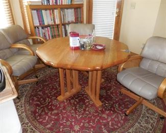 Douglas Furniture Kitchen Table & 4 Leather Chairs