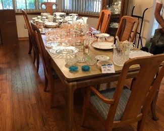 Pennsylvania House Table & Chairs