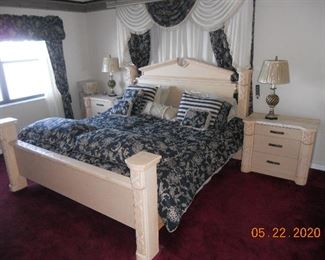King Size Bed with Twin Adjustable Beds