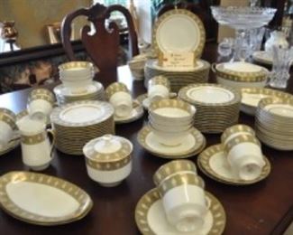 Mikasa Meredith Service for 12 + Serving Pieces $295