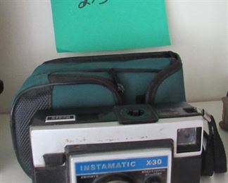 Lot 213 - Vintage Instamatic X30 Kodak Camera $15.00