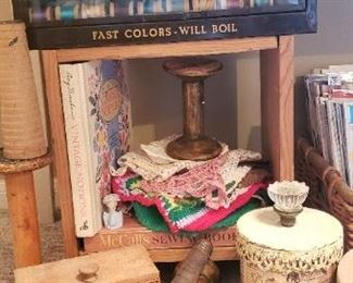 sewing  ccllectibles, Star Mercerized thread holder