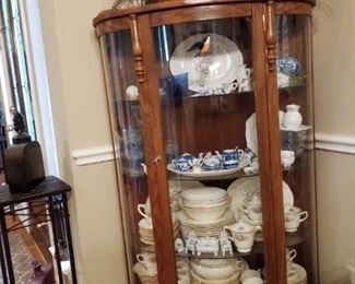 Curio cabinet, China Cabinet with curved front