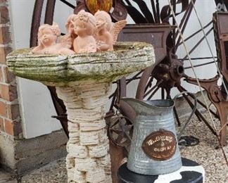 bird bath, yard decor