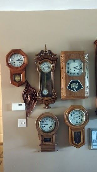Living Room:  More Clocks