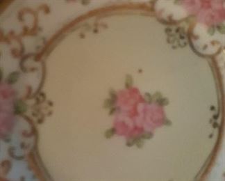 271.HAND PAINTED PLATE 