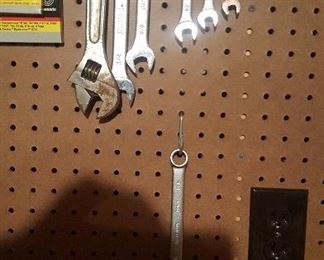 456.WRENCH SET $