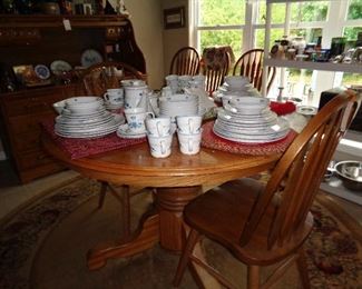 oak round table w/6chairs, set of Noritake china