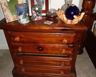 night stand, has matching chest of drawers