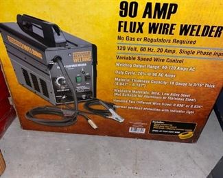 90 AMP Flux Wire Welder $70.00