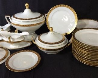 Gilt White Porcelain Vintage Chinaware Set, 31 pcs