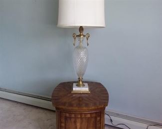GORDONS End Table and Crystal Tall Lamp