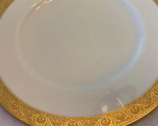 Royal Worcester English China, dinner plates set of 10