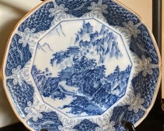 Vintage Japanese bowl