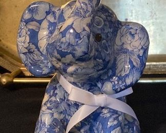 Chintz elephant figurine