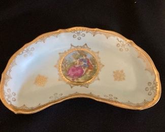 Vintage kidney plate