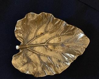 Brass leaf