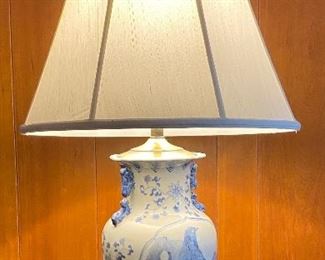 Blue & White vase lamp