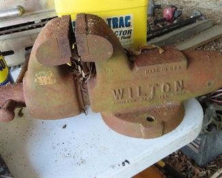 Wilton Vice