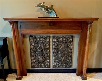Fireplace mantle