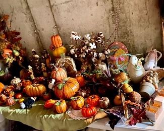 fall autumn Thanksgiving holiday décor  