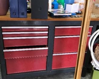 Vintage Craftsman tool bench with drawers, Tools 