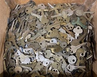 Huge collection of keys. Great for all sorts of crafts, jewelry making, art etc. 150 assorted keys of all kinds. $75 for all