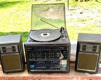 Dubbing system, AM/FM/ cassette to cassette, turntable and speakers. All working. $25