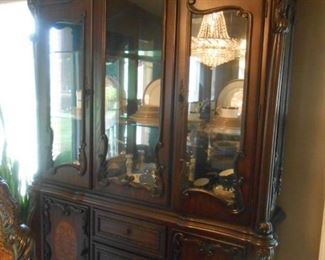 This is a beautiful newer constructed china cabinet with Queen Anne claw-foot feet