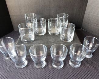 Qty 12 Anchor Hocking Water Glasses. Total 12: 6 glasses of each type. https://ctbids.com/#!/description/share/422457 