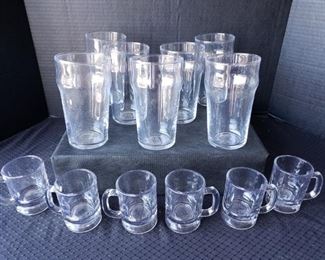 https://ctbids.com/#!/description/share/422472 Qty 14 Anchor Hocking Beer & Water Glasses