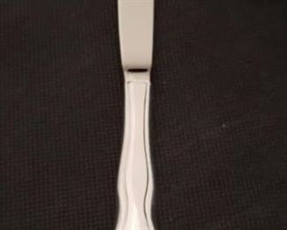 https://ctbids.com/#!/description/share/422400 "Croydon" Table Knives By Oneida: 23 Count. Classic. Simple. Refined. This traditional flatware design showcases delicate scrollwork on a graceful silverplated shape. Place this pattern next to decorative or plain dinnerware for a timeless presentation. Silverplate. Long lasting durability. Reasonable cost for burnishing.