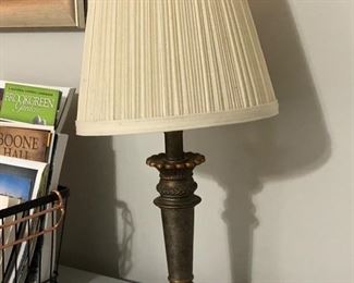 $10 decorative lamp