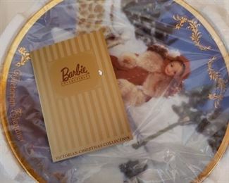 Lot 61 New in Box Barbie Christmas Plate $10