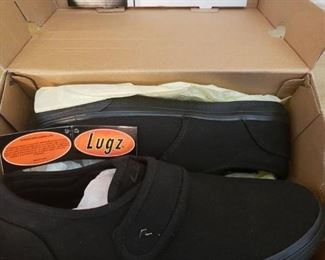 Lot 81 New Lugz Men's Shoes Size 9.5 $15